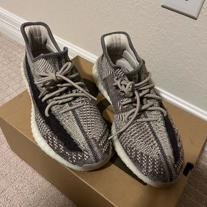 Yeezy Boost, Zyon